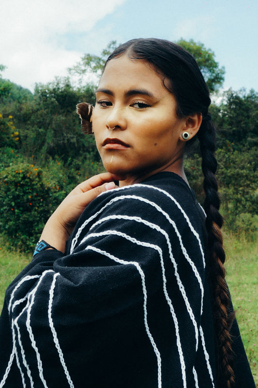 Poncho Cóndor by Somos Muiscas