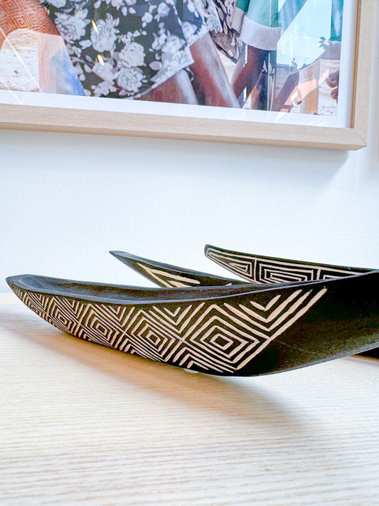 Sikiuani Wood Canoes (Small)