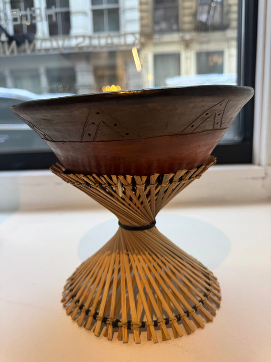 Amazonas Ceramic Bowl & Stand