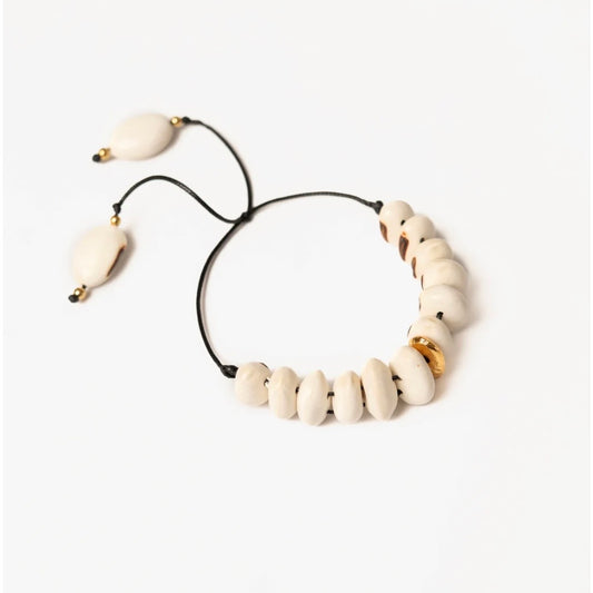 Celestino White Gold Bracelet Adorned with White Bean