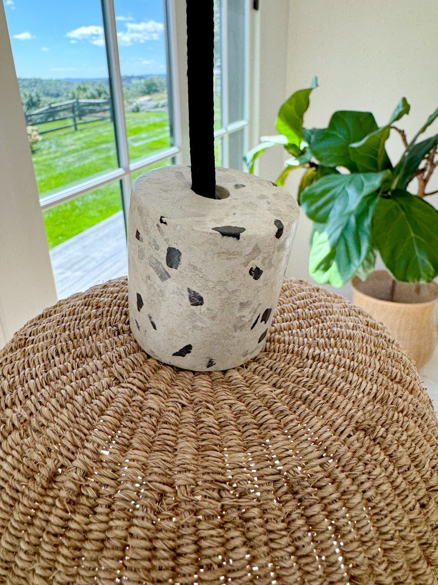 Hanging Lamps Woven from Fique Fiber