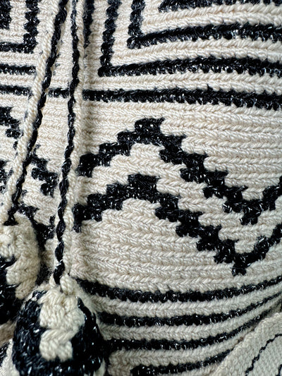 Mochila Wayuu Small Ethnic Pattern with Silver Threat  