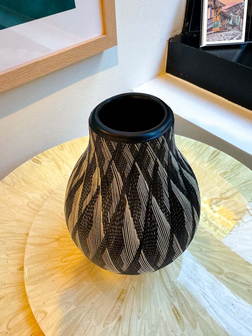 Tamo Small Vase 