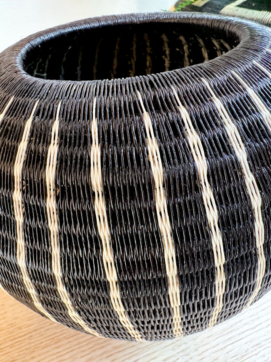 Werregue Bubble Black Vase Med