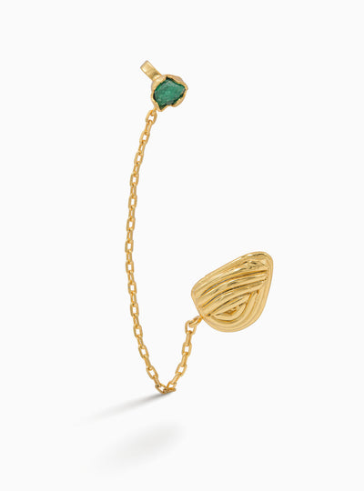 Earcuff Shell with Emerald by Fenomena
