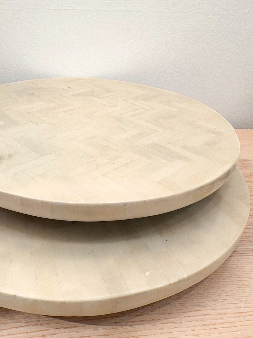 Lazy Susan White Ribs Tiles