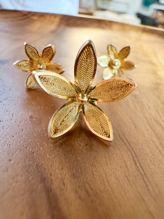 Filigree Anis Flower studs