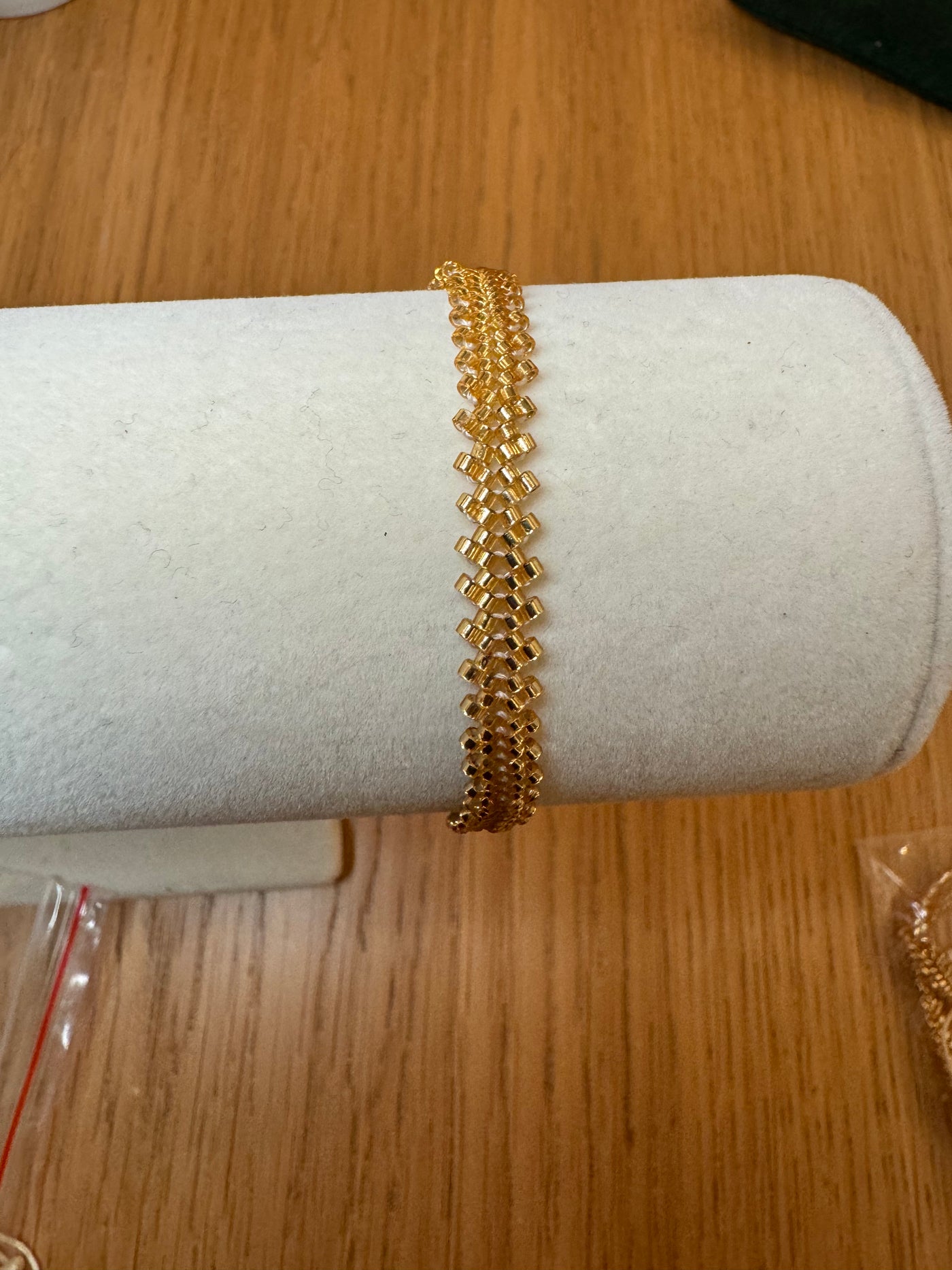 Santa Marta Fish Spin Bracelet White Threat | Gold