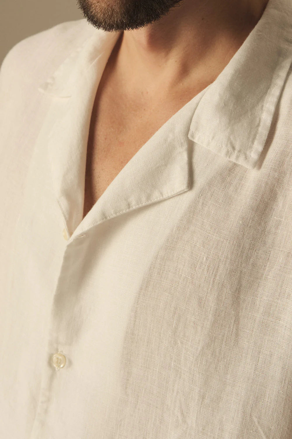 Linen Short Sleeve Shirt in White by Ilot