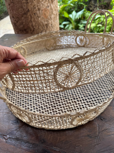 Usiacurí Tray Set with Curved Edge