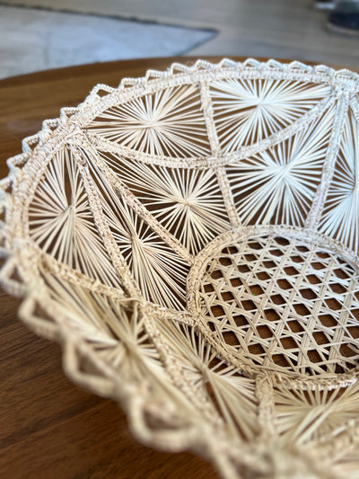 Usiacurí Bread or Fruit Basket with Curved Edge
