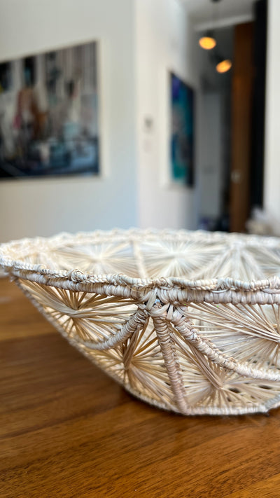 Usiacurí Bread or Fruit Basket with Curved Edge