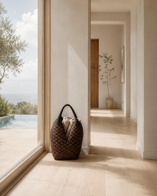 Cuatro Tetas Basket Brown and Black