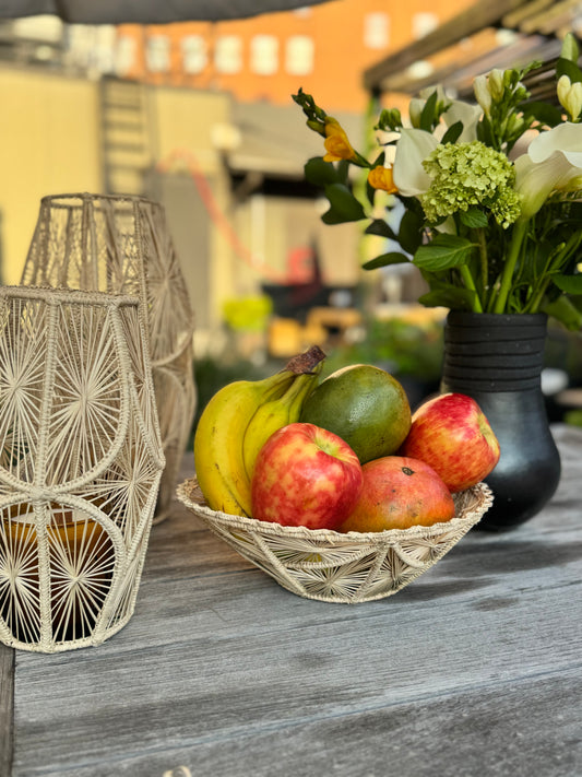 Usiacurí Bread or Fruit Basket with Curved Edge