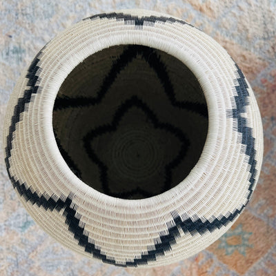 Werregua Vase Mountains Large