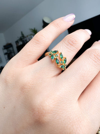 Leaf Ring with Lab Emeralds by Bichota