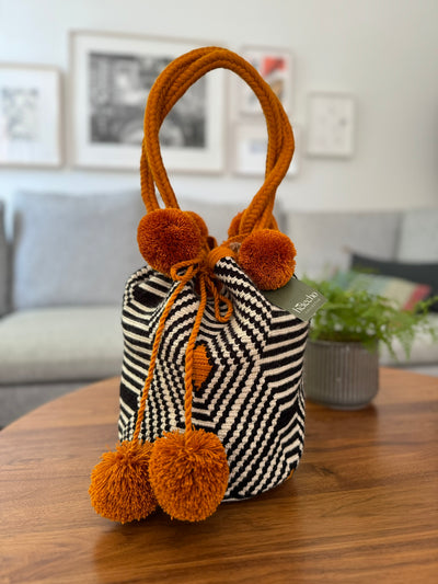Medium Hand-Woven Wayuu Mochila with Pompom