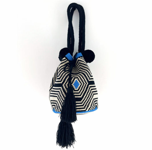 Medium Hand-Woven Wayuu Mochila with Pompom - Black/Blue