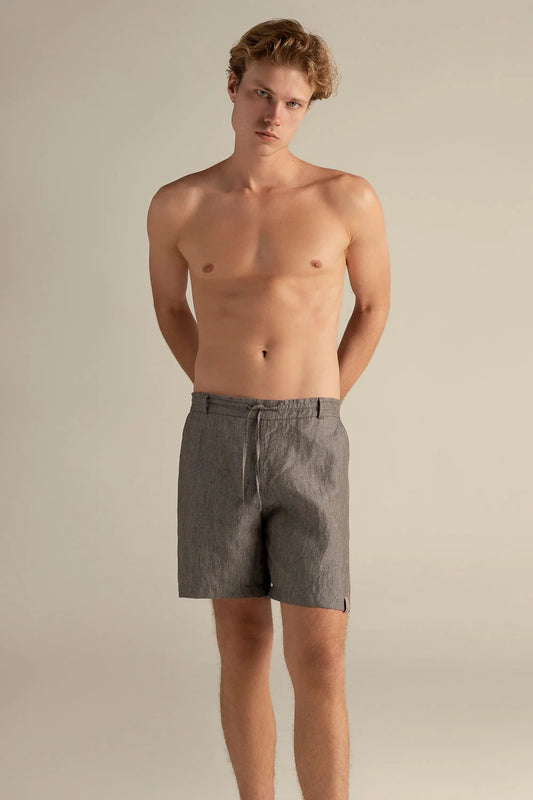 Grey Linen shorts by Ilot