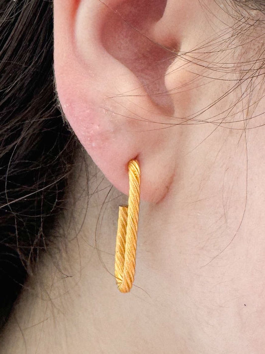 Link Hoops by Durando Atelier