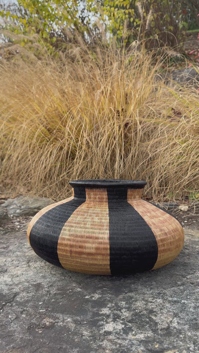 Black and Tan Wide Werregue Vase