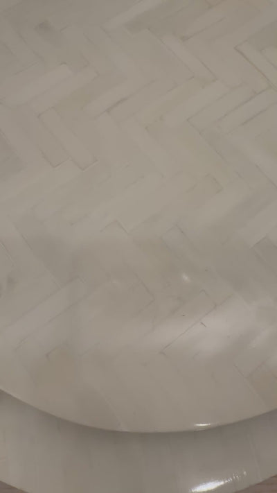 Lazy Susan White Ribs Tiles