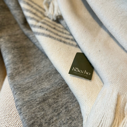Cogua Solid Natural Blanket