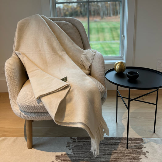 Cogua Solid Light Grey Blanket